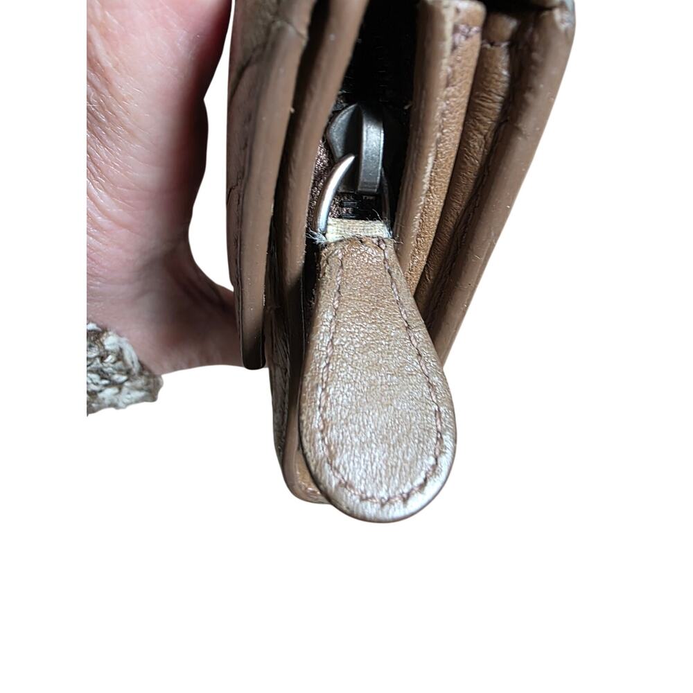 Bottega Veneta Intrecciato Woven Leather Long Wallet EUC - Picture 13 of 13